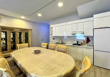 Günlük kirayə evlər: 240 kv. m, 5 otaqlı, Qaz, İşıq, Su -da lalafo.az — 24 Günlük kirayə evlər: 240 kv. m, 5 otaqlı, Qaz, İşıq, Su — 24