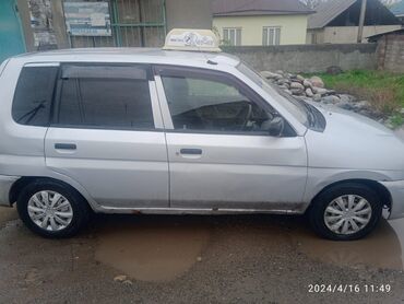 Mazda Demio: 1998 г., Автомат, Бензин