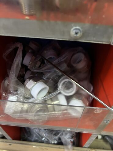 фитинги для пластиковых труб: Адаптер, Материал: Металл