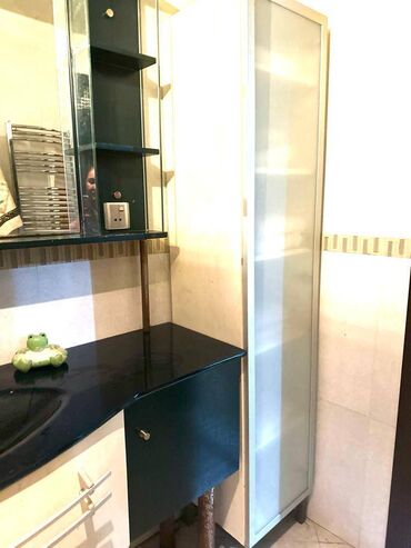 Uzunmüddətli kirayə mənzillər: Mənzil kirayə verilir. Şəhərin mərkəzində Metro "İçərişəhər" — 8