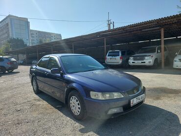 н 100: Honda Accord: 2001 г., 1.8 л, Автомат, Газ, Седан