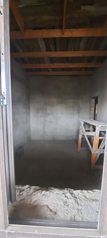 Həyət evləri və villaların satışı: Binə 4 otaqlı, 110 kv. m, Təmirsiz — 8