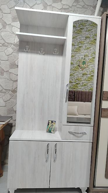 Dəhliz dolabları: Yeni, 2 qapılı, Güzgülü, Ağ, Açılan, Düz dolab — 1