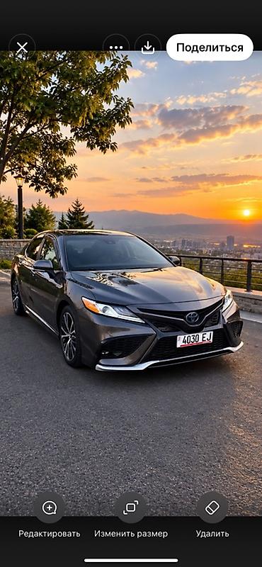 Toyota: Toyota Camry: 2020 г., 2.5 л, Автомат, Гибрид, Седан — 1