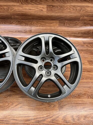 Диски: Литые Диски R 17 Subaru, Комплект, отверстий - 5, Б/у — 9