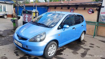 расрочка овто: Honda Jazz: 2002 г., 1.3 л, Механика, Бензин