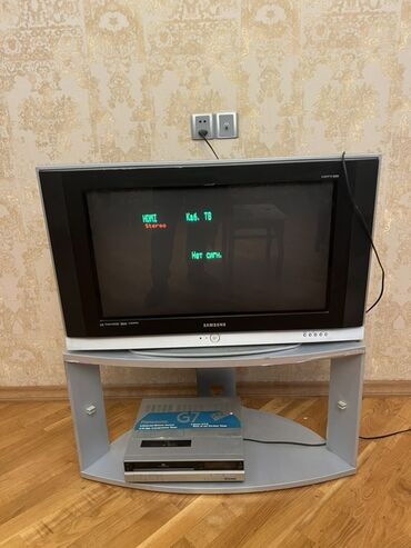 ремонт ванной комнаты и туалета: Samsung CRT televizor və TV stendi - Brend: Samsung - Ekran tipi