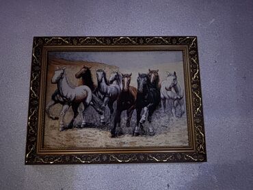 табло фото: Peyzaj Rəsmi – 150 AZN

Atlar Temalı Rəsm – 100 AZN