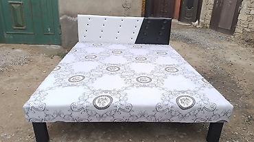 Yataq otağı dəstləri: 1 nəfərlik çarpayılar 60 manat. 2 nəfərlik taxt 110 manat — 5