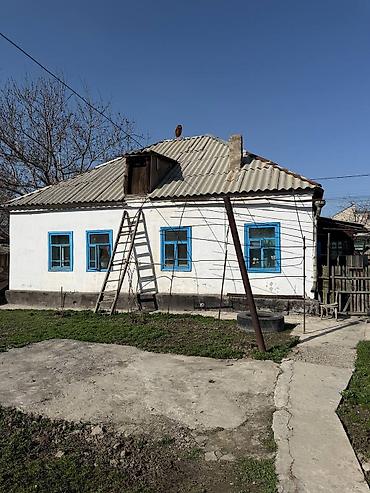 Продажа коттеджей и домов: Продается дом с участком в районе 110-й квартал Ориентир: мкр Достук — 6