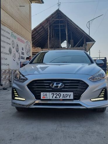 бытый авто: Hyundai Sonata: 2018 г., 2 л, Автомат, Газ, Седан
