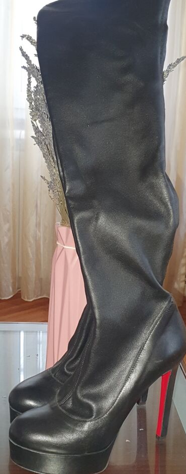 obuca diz novi sad: High boots, 38