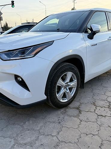 w210 3 2: Toyota Highlander 2022 Заглушка на бампер передние Заглушка — 3