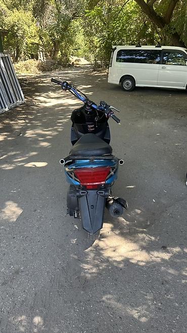 m8 мопед: Скутер MB-150, бензиновый. Характеристики и особенности: - Класс — 3