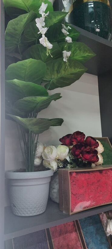 Süni güllər: Dəbli dekorativ süni bitkilər kompozisiyası - Düzbucaqlı uzun — 17