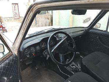 VAZ (LADA): VAZ 2106, ağ rəng mator karofka ela veiyetde altinda 2 yerinde curuk — 10