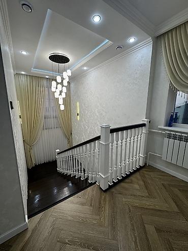 Продажа домов: 6 комнат и более, 295 м², 4 соток, Бишкек, Ак-Ордо 2 ж/м Агентство недвижимости — 10