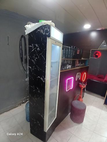 vitrin panel: Şüşə qapılı vitrinin tipli içki soyuducusu - Tək qapılı, şaquli — 1