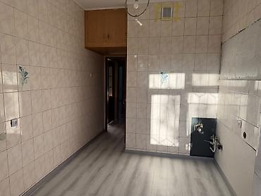 Продажа квартир: 3 комнаты, 79000 м², Восток-5 мкр 106 серия улучшенная, 2 этаж, Косметический ремонт — 7