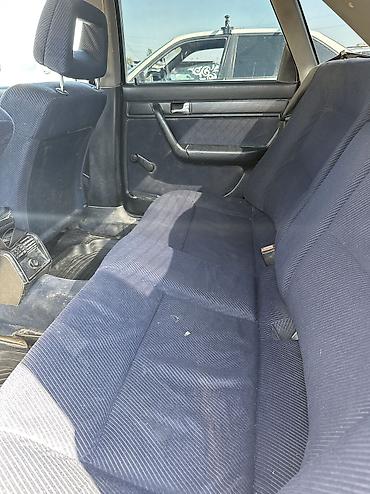 ауди а6 1996: Audi 100: 1991 г., 2 л, Механика, Газ, Седан — 5