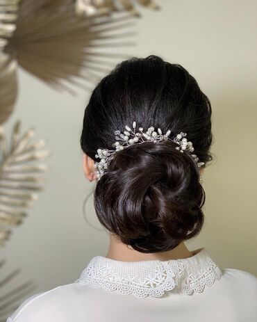 Парикмахеры: Парикмахер, Покраска, Вечерние прически, Выпрямление, С выездом на дом — 4