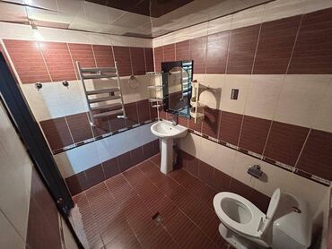 Uzunmüddətli kirayə mənzillər: Abseron gencler weherciyinde 2 otaq 3 duzelme her bir ewyali ev 11/8 — 6