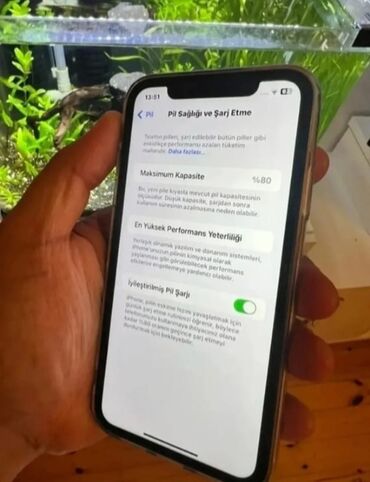 Apple iPhone: IPhone 11, 128 GB, Kredit, Simsiz şarj, Face ID