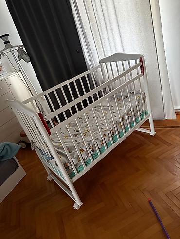 Uşaqlar üçün digər mallar: Uşaq beşiyi satılır 🛏️ Yaxşı vəziyyətdədir, səliqəli istifadə olunub — 4