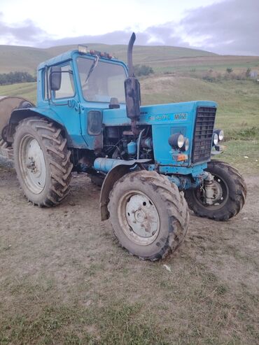 maşın nissan: Traktor Belarus (MTZ) 82.1, 1984 il, 82 at gücü, motor 4.7 l, İşlənmiş