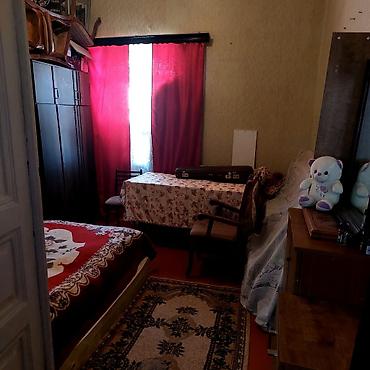 Mənzillər: Başlıq: 28 May metrosu yaxınlığında, mərkəzdə 3 otaqlı mənzil satılır! — 10