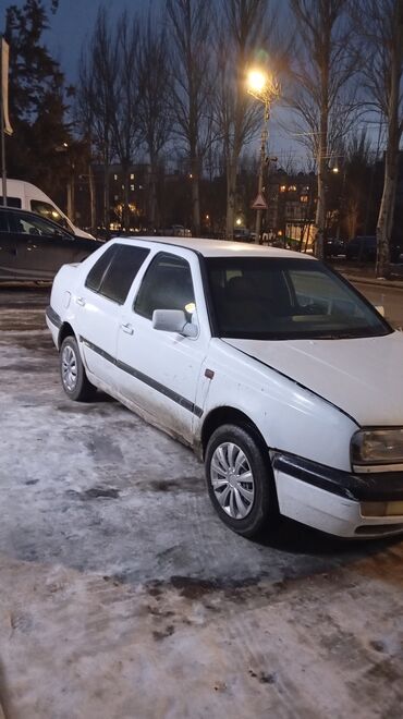 венто жалал абад: Volkswagen Vento: 1993 г., 1.8 л, Механика, Бензин