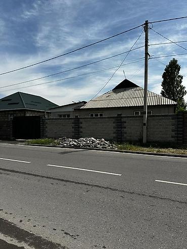 Продажа коттеджей и домов: Срочно продается дом с цехом 📍Район ж/м Учкун 🔹 Участок: 6,5 соток at lalafo.kg — 2 Продажа коттеджей и домов: Срочно продается дом с цехом 📍Район ж/м Учкун 🔹 Участок: 6,5 соток — 2