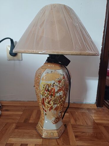 satovi novi i polovni: Table lamp, color - Brown, New