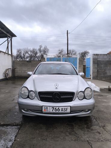 машины на рассрочку: Mercedes-Benz : 2002 г., 1.8 л, Механика, Бензин, Универсал