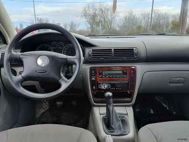 Volkswagen: Volkswagen Passat: 1.6 l. | 2004 έ. Λιμουζίνα — 10