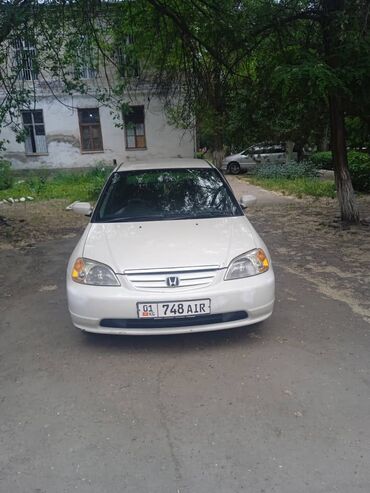 honda civic левый: Продается автомобиль Honda Civic белого цвета. Эта модель представляет