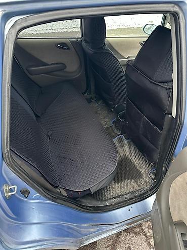 Honda: Honda Fit: 2003 г., 1.3 л, Вариатор, Бензин, Хэтчбэк — 9