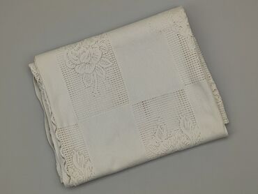 Tekstylia: Obrus 140 x 180, kolor - Biały, stan - Bardzo dobry