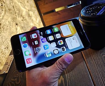 айфон 7 чорный: IPhone 7 Plus, Б/у, 128 ГБ, Jet Black, Чехол, 100 % — 7