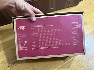 vans ayaqqabı: Original Vanslar Yenidir, Knu Skool gedir Qabarıq görünüşü var — 9