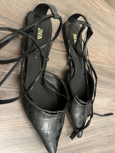 Basanoşka və səndəllər: Zara, Ölçü: 36, rəng - Qara, Yeni — 3
