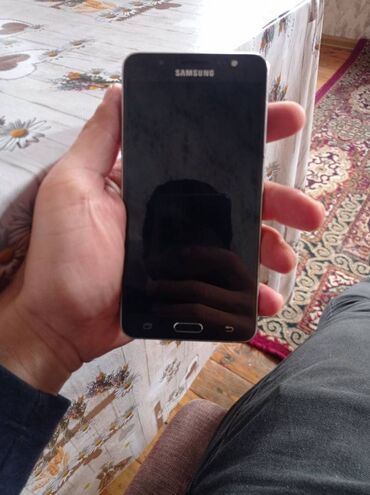 samsung galaxy j5: Samsung Galaxy J5