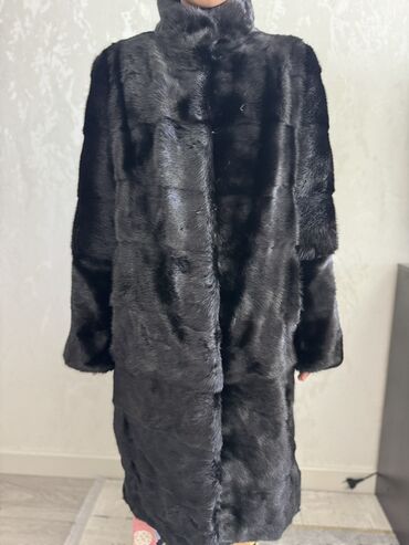 Шубы: Шуба из норки, классический прямой крой, длина миди. Размер M,L.Цвет — at lalafo.kg — 1 Шубы: Шуба из норки, классический прямой крой, длина миди. Размер M,L.Цвет — — 1