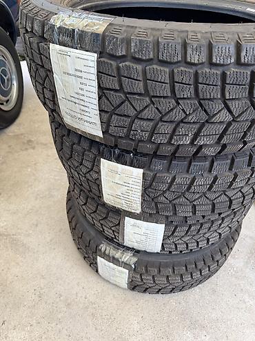 60: Шины 225 / 60 / R 18, Зима, Б/у, Комплект, Легковые, Maxxis — 1
