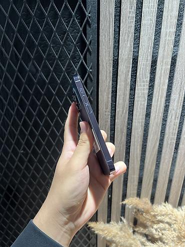 xl айфон: IPhone 14 Pro, Б/у, 128 ГБ, Deep Purple, Защитное стекло, Чехол, В рассрочку, 78 % — 4