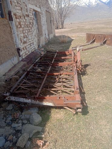 Тракторы МТЗ (Беларус): Трактор шаймандары менен сатылат — 14