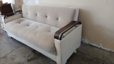 acilan divan: Divan, Açılan, Bazalı, Parça, Çatdırılma yoxdur
