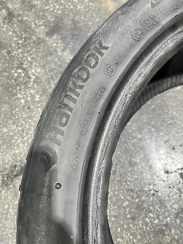 hankook: Пара зимних шин Hankook Winter i*cept evo2. - Размер: 235/45 R19 99V — 3