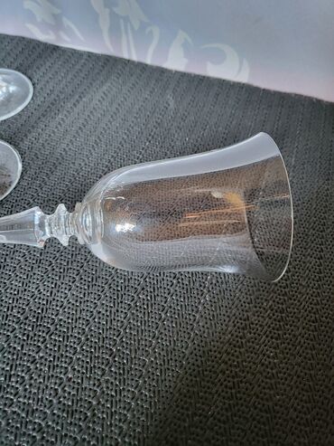 Čaše: Case vintaz,kristal za vino bohemija. Case komada 4 u na lalafo.rs — 10 Čaše: Case vintaz,kristal za vino bohemija. Case komada 4 u — 10