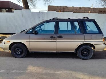 пикап авто: Nissan Prairie: 1991 г., 2 л, Механика, Бензин, Минивэн